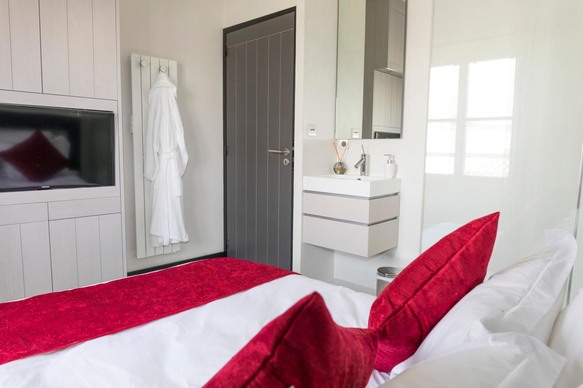Maison De Village L'A N N E X E Proche Du Port Saint-Martin-de-Ré Eksteriør billede